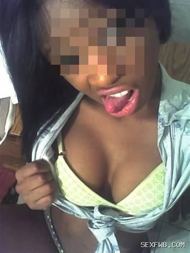 Hola m siento sola busco un amigo para salir